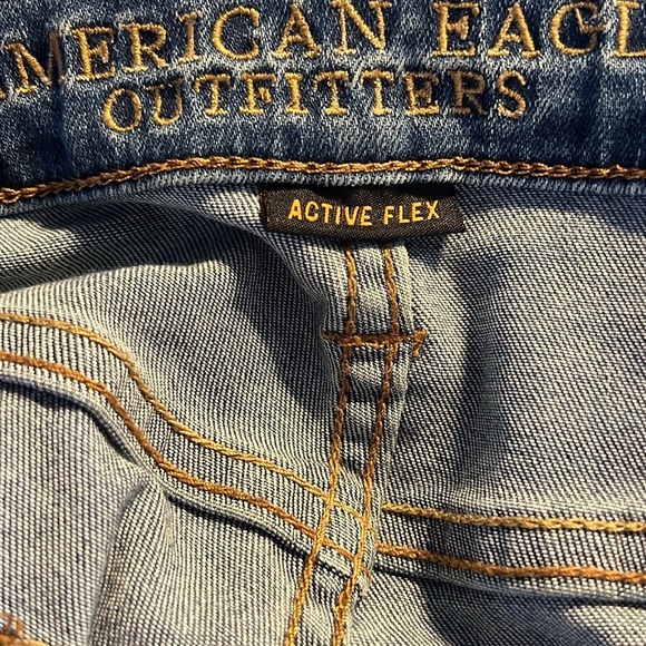 American Eagle Men’s Active Flex Jeans 30x32 Blue Distressed Denim Straight Y2K - Picture 6 of 7